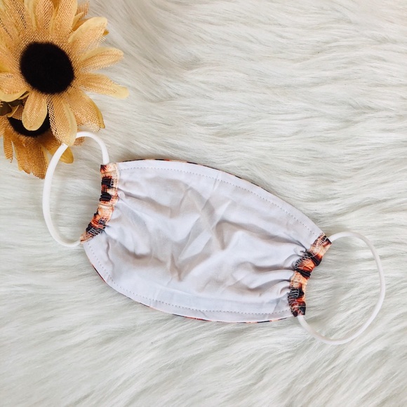 $10 for 10 masks ‼️FACE MASK - Picture 3 of 3